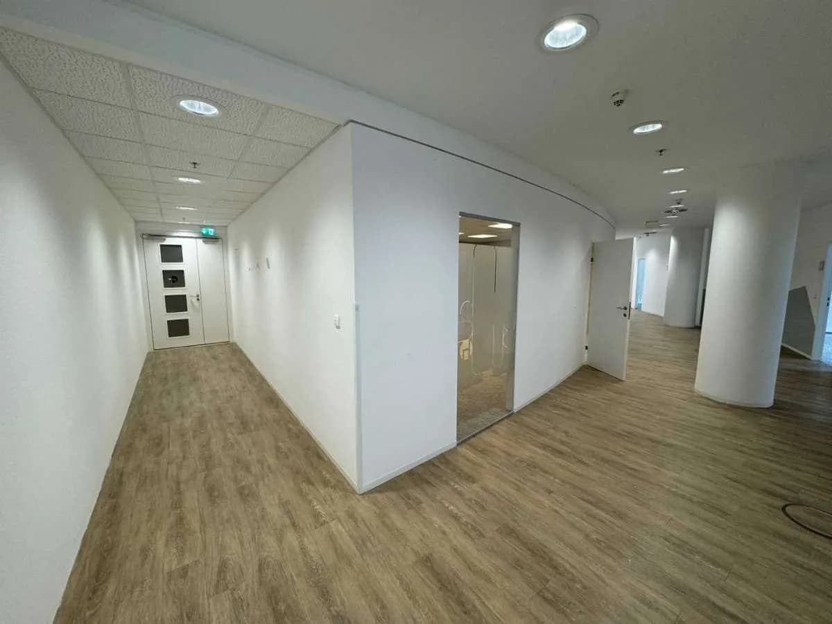Gewerbeimmobilie mieten in Wien – 363 m², € 12 – Bild 3 von 18