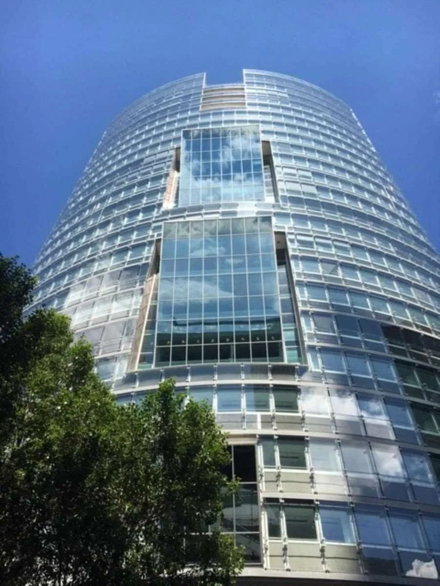 Gewerbeimmobilie mieten in Wien – 257 m², € 13 – Bild 1 von 18