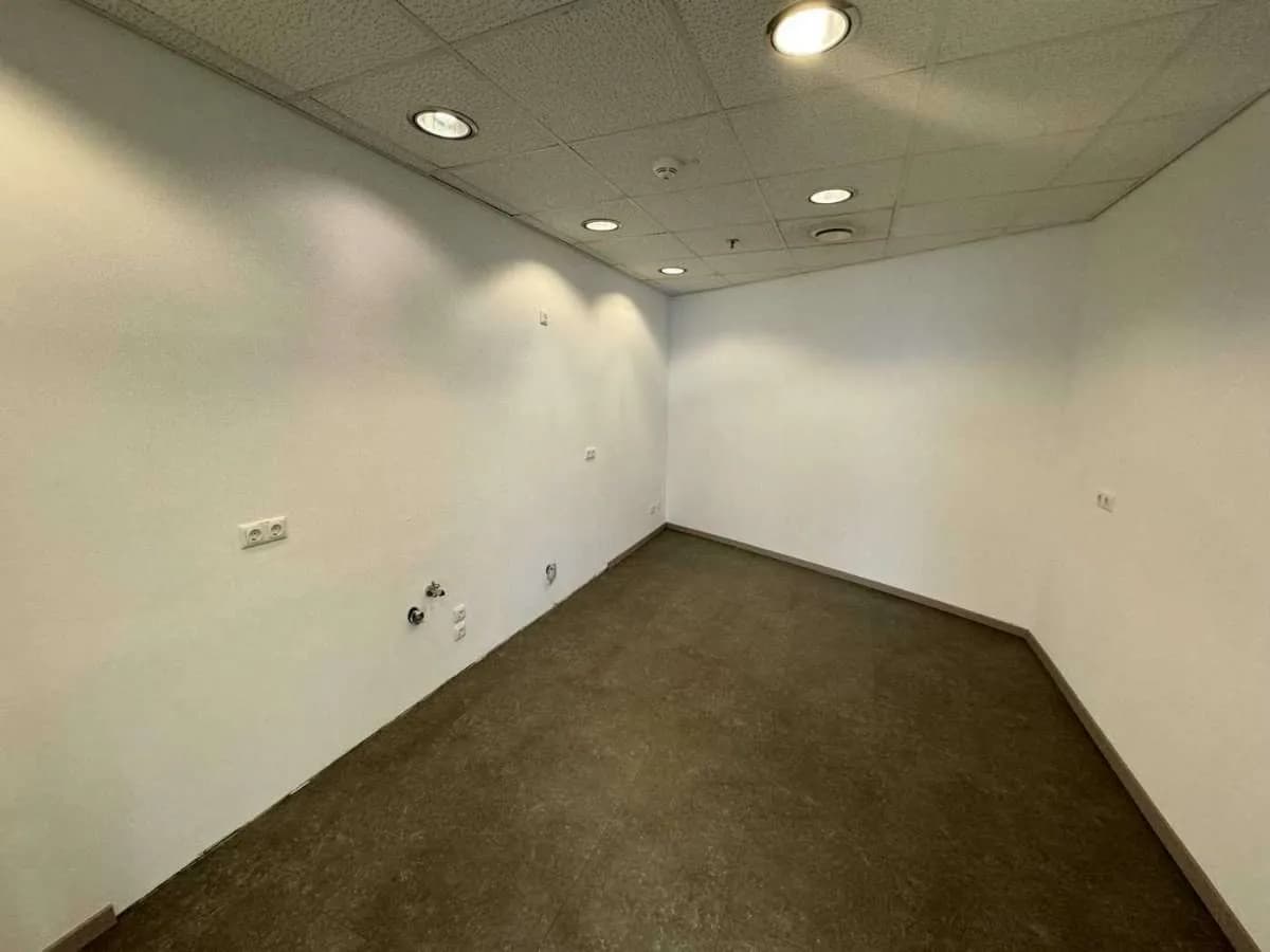Gewerbeimmobilie mieten in Wien – 257 m², € 13 – Bild 9 von 18