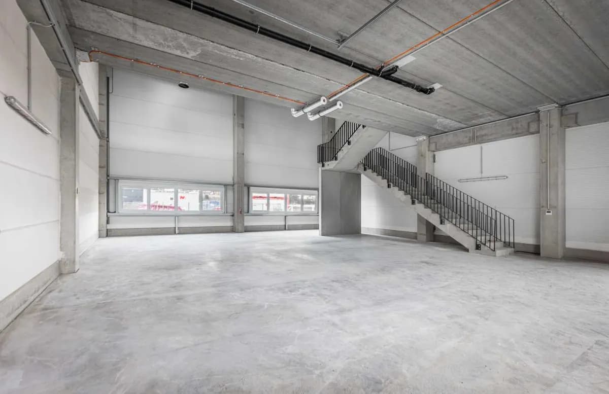 Gewerbeimmobilie mieten in Korneuburg – 396 m², € 10 – Bild 2 von 14