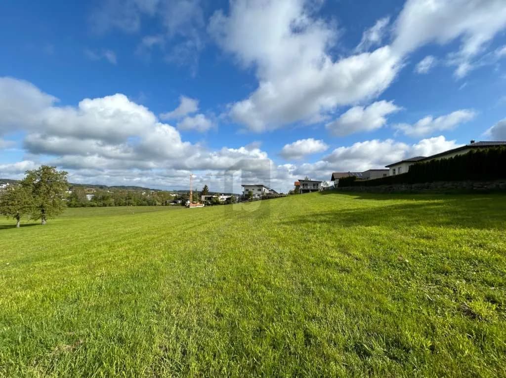 Grundstück kaufen in Braunau am Inn – 975 m², € 146.250