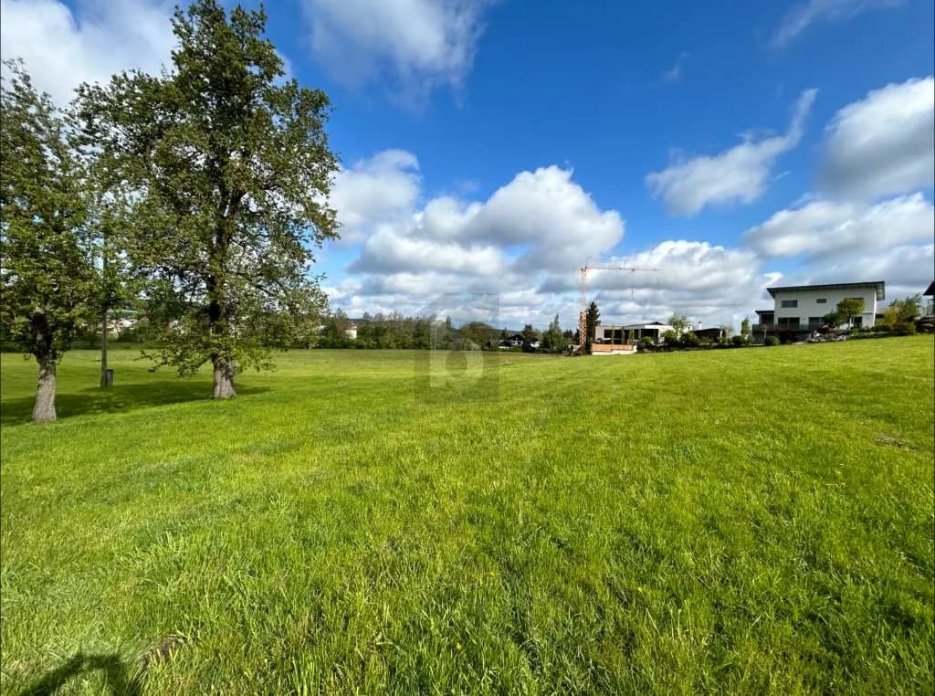 Grundstück kaufen in Braunau am Inn – 975 m², € 146.250 – Bild 3 von 4