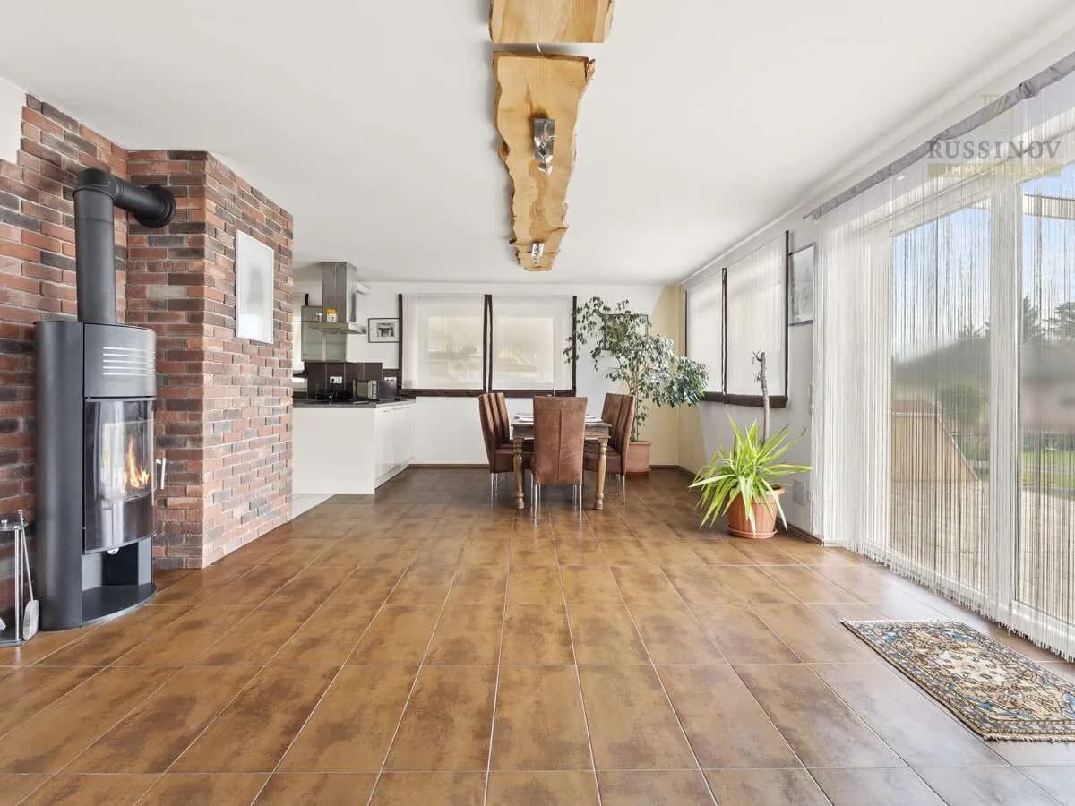 5-Zimmer-Haus kaufen in Feldkirchen – 176 m², € 798.500 – Bild 5 von 10