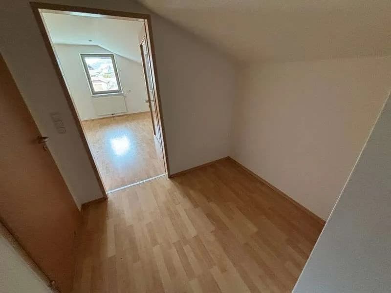 1-Zimmer-Wohnung mieten in Murau – 34,24 m², € 293 – Bild 4 von 9