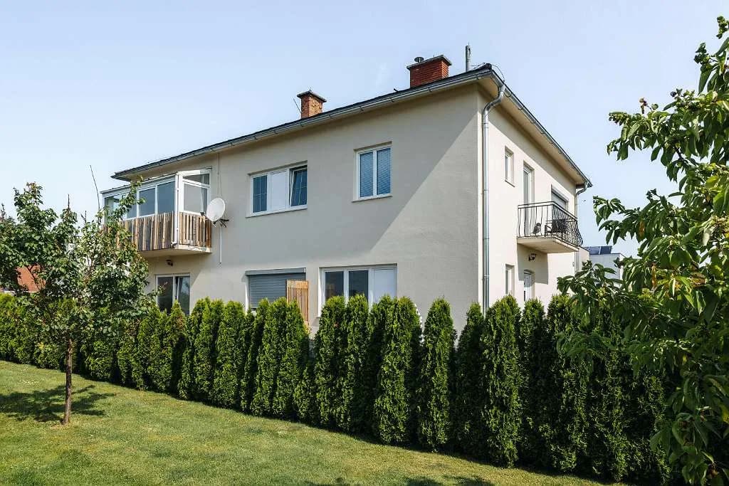 21-Zimmer-Gewerbeimmobilie kaufen in Leibnitz – 243,99 m², € 619.000 – Bild 1 von 17