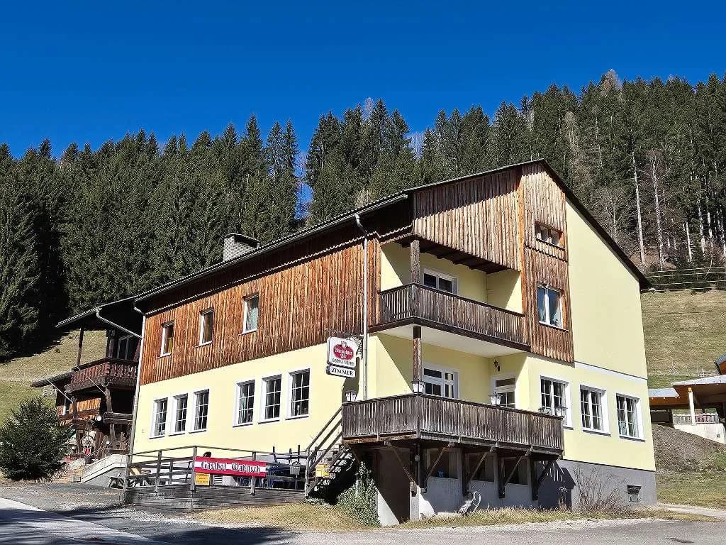 10-Zimmer-Haus kaufen in Wolfsberg – 700 m², € 417.500