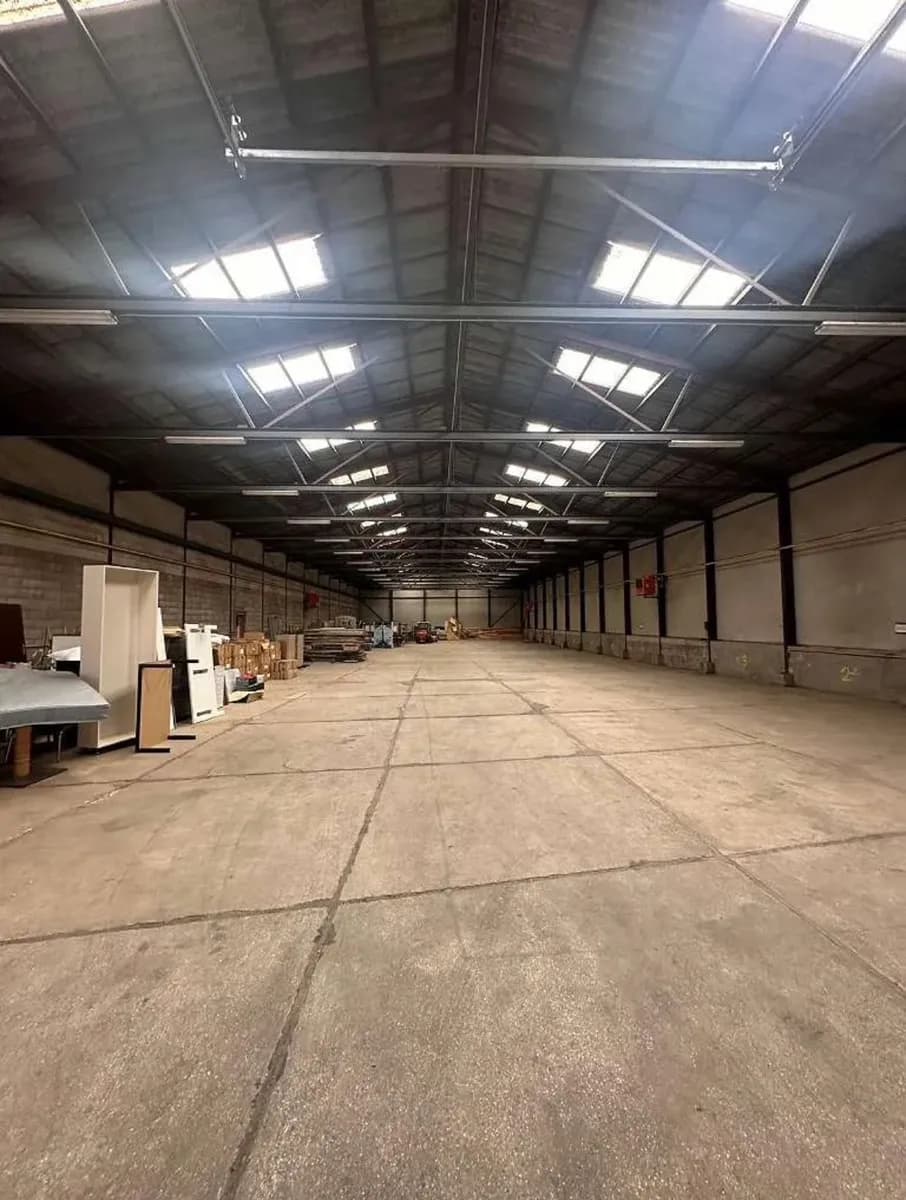 Gewerbeimmobilie kaufen in Neunkirchen – 10 662 m², € 2.500.000