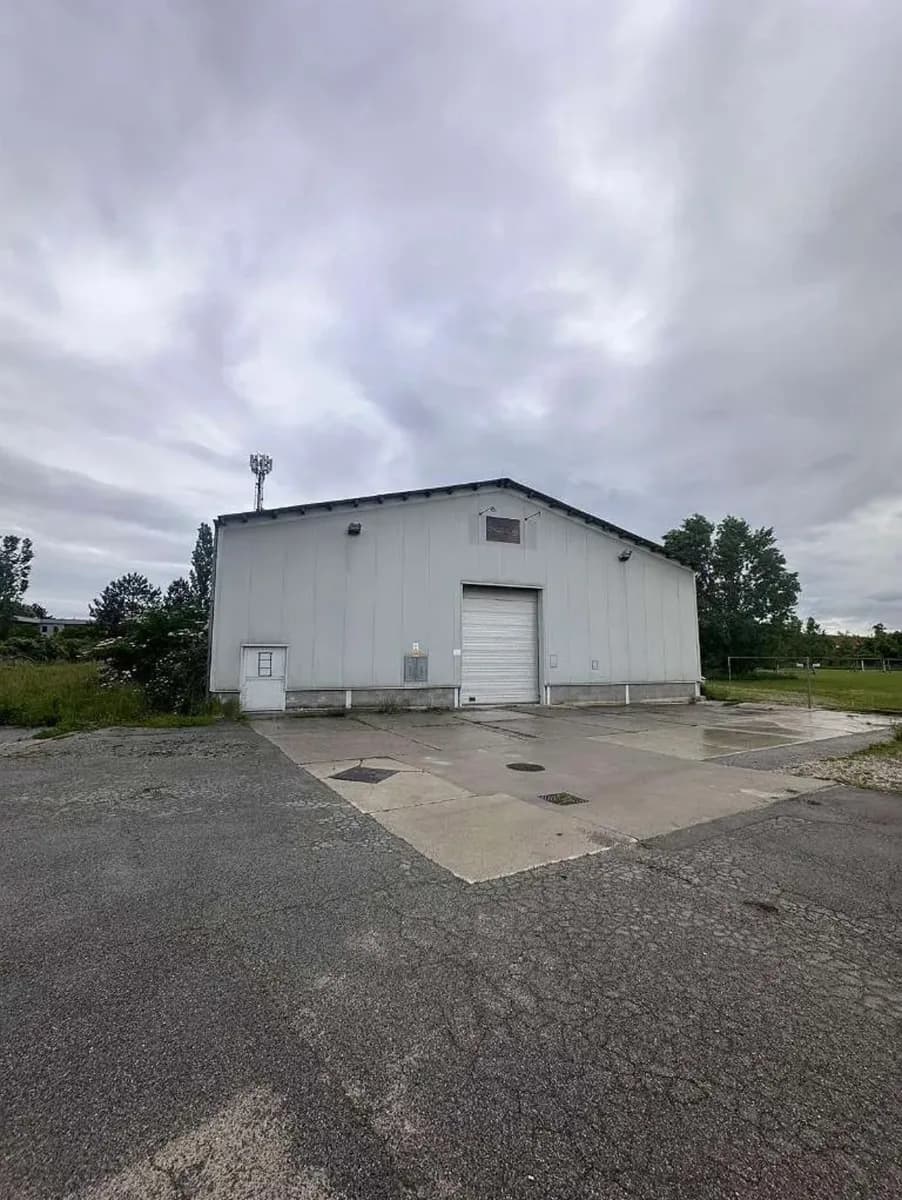 Gewerbeimmobilie kaufen in Neunkirchen – 10 662 m², € 2.500.000 – Bild 12 von 12