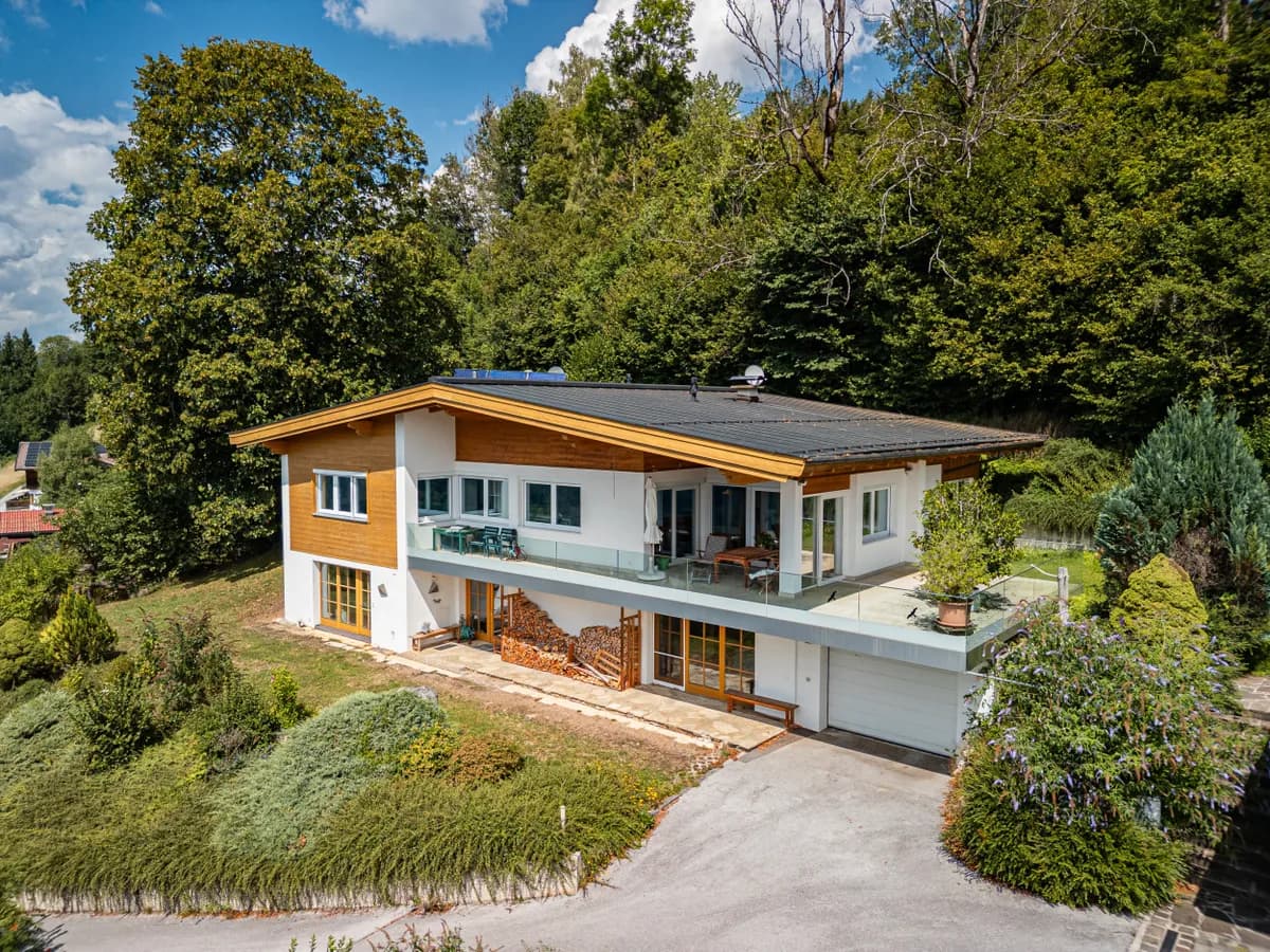 6-Zimmer-Haus kaufen in Kitzbühel – 205 m², € 2.560.000 – Bild 2 von 23