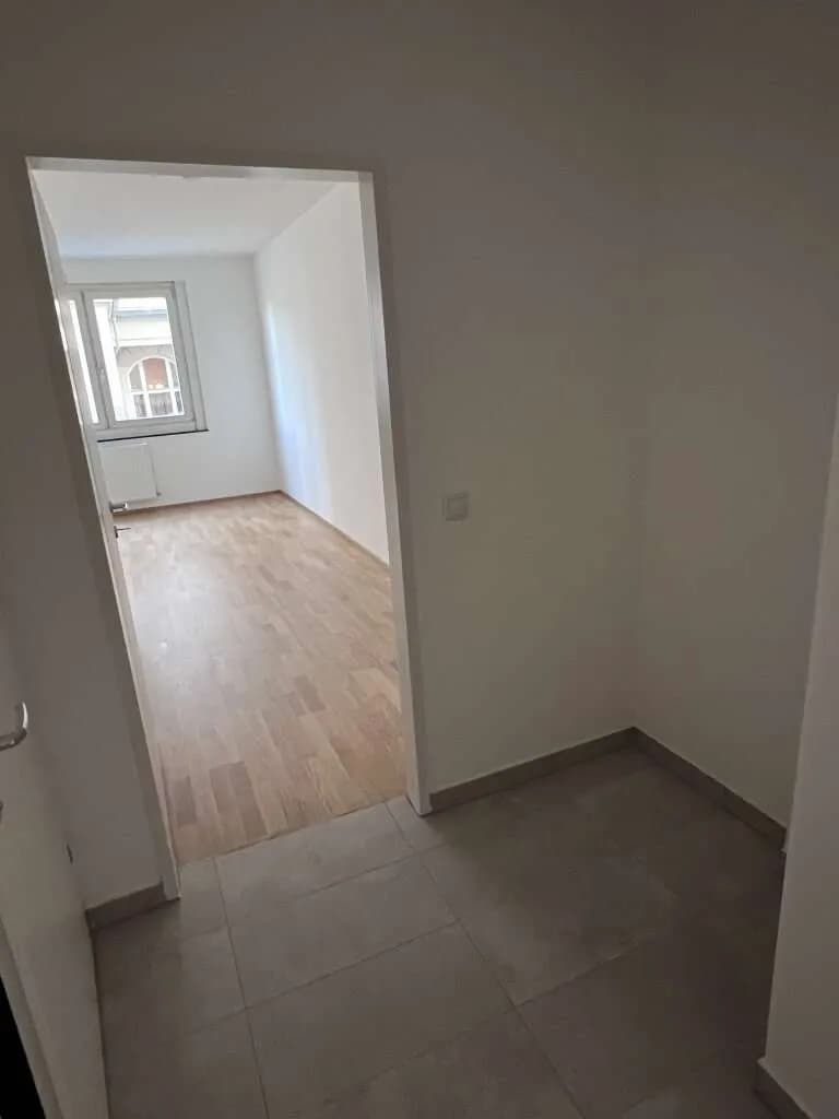 2-Zimmer-Wohnung mieten in Villach – 81 m², € 1.316 – Bild 4 von 11