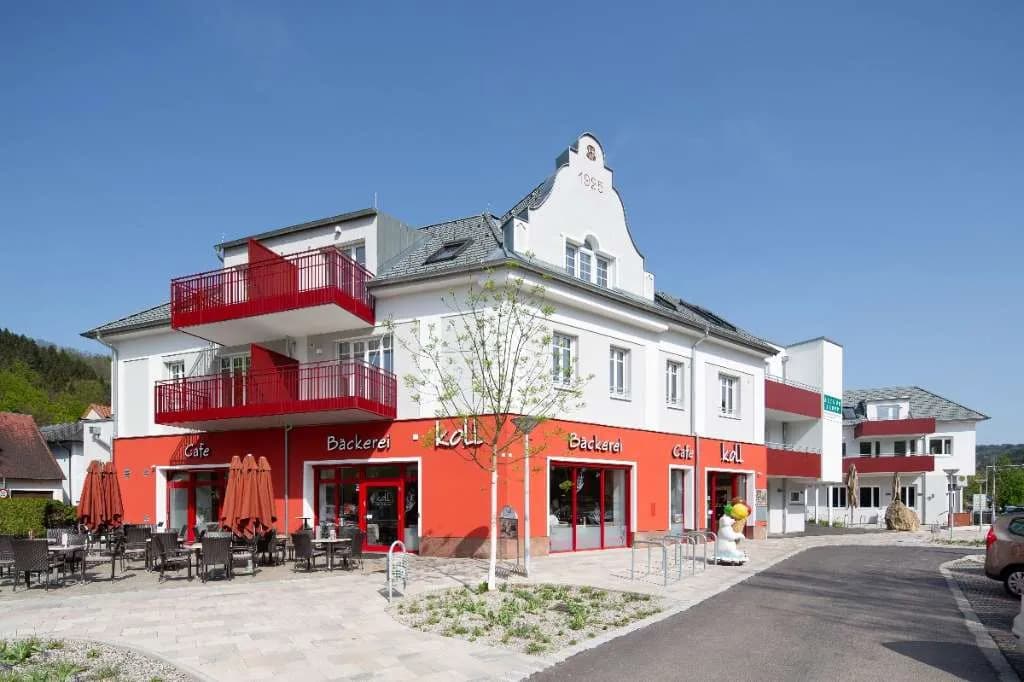 3-Zimmer-Wohnung mieten in Neunkirchen – 87 m², € 1.069