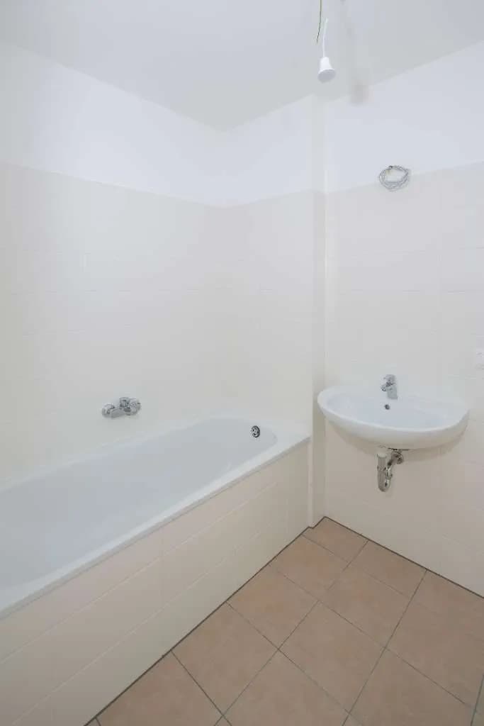 3-Zimmer-Wohnung mieten in Neunkirchen – 87 m², € 1.069 – Bild 11 von 12