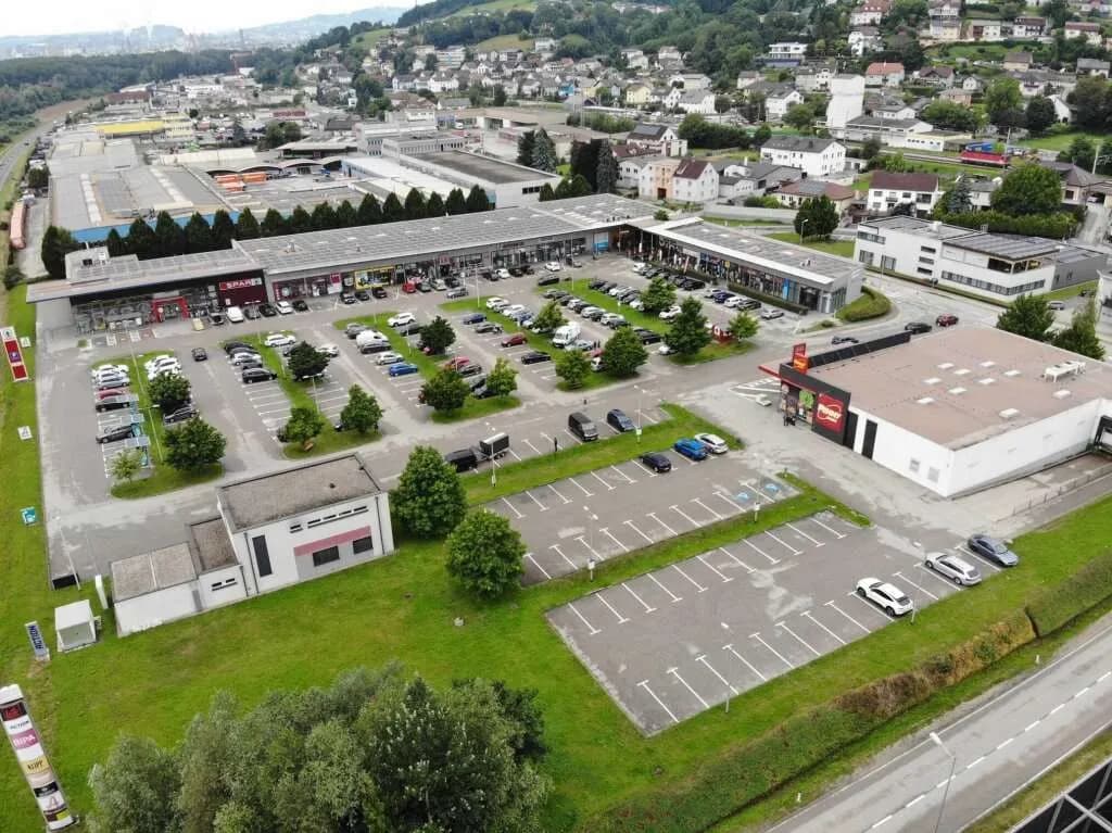 Gewerbeimmobilie mieten in Urfahr-Umgebung – 108 m², € 1.944
