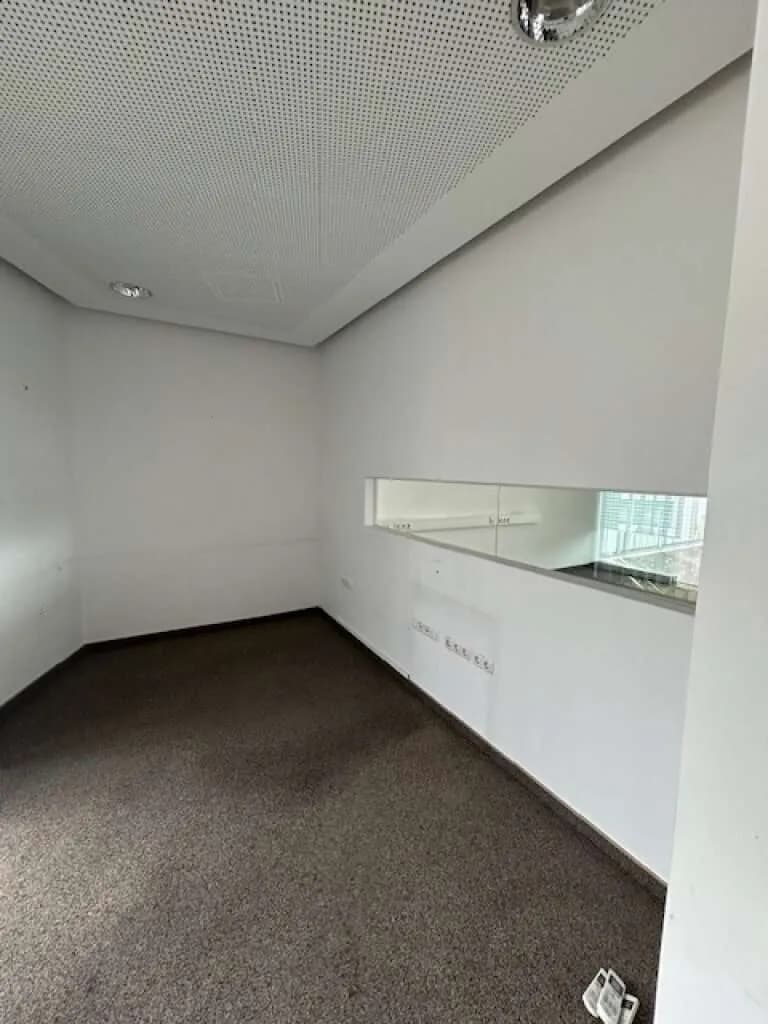 Gewerbeimmobilie mieten in Urfahr-Umgebung – 108 m², € 1.944 – Bild 4 von 8