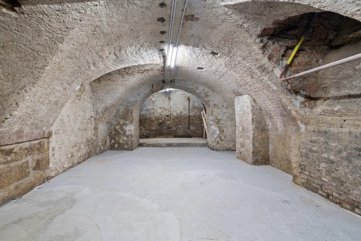 Immobilie kaufen in Wien – 138 m², € 129.000 – Bild 3 von 12