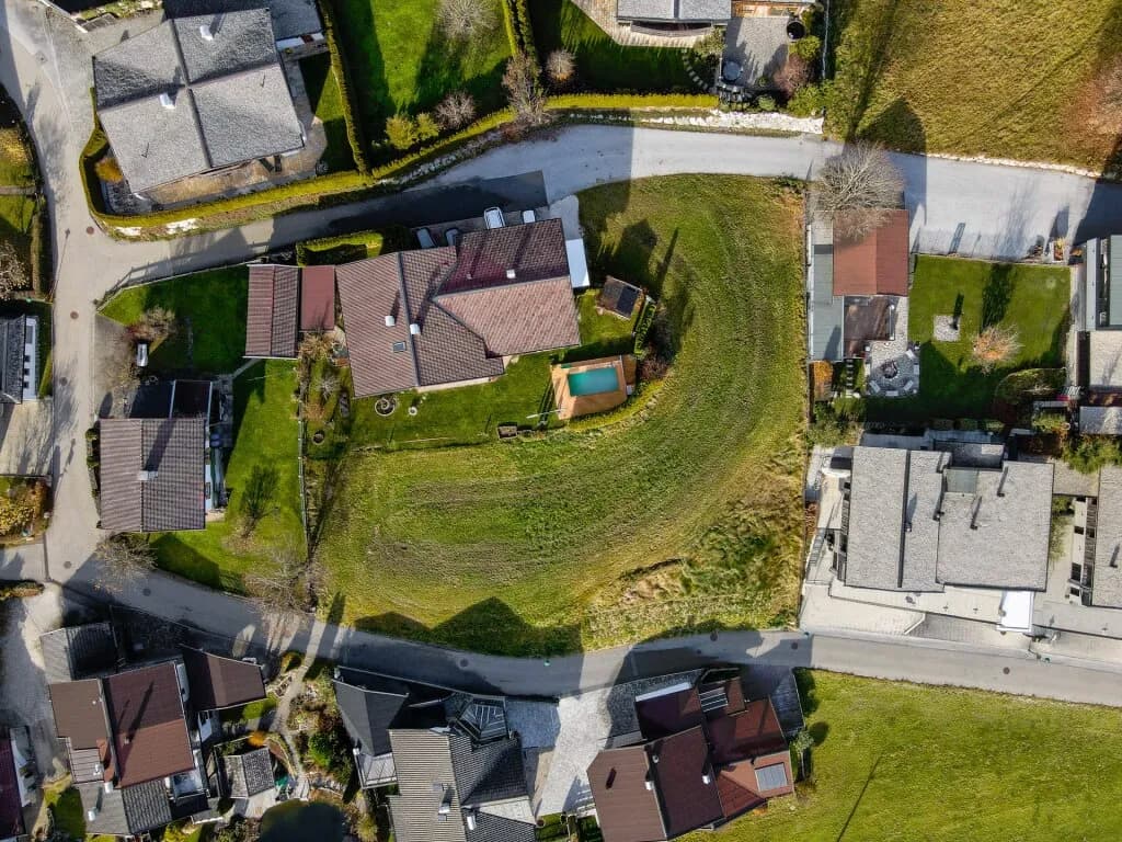 Grundstück kaufen in Kitzbühel – 592 m², € 849.000 – Bild 2 von 9