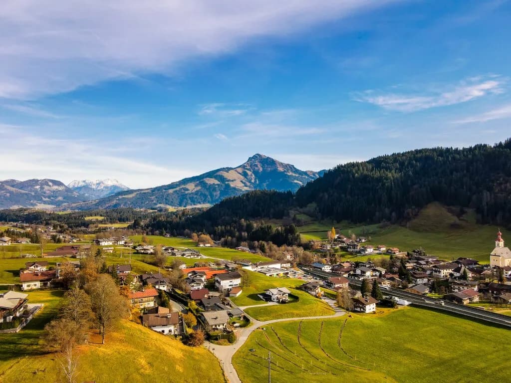 Grundstück kaufen in Kitzbühel – 592 m², € 849.000 – Bild 3 von 9
