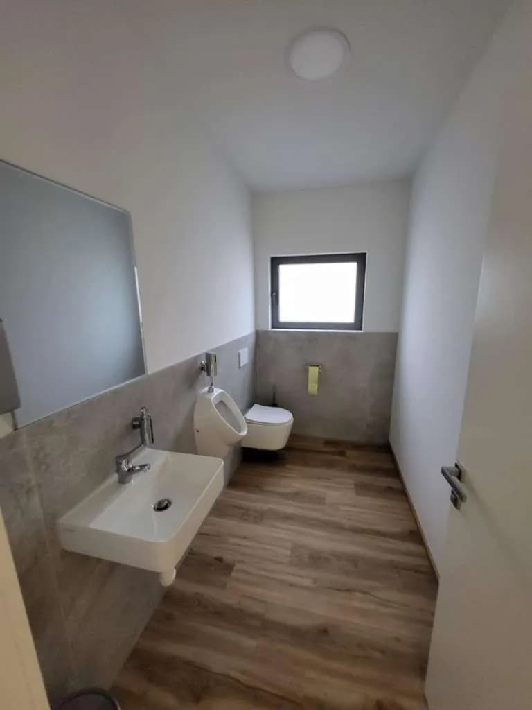 Gewerbeimmobilie mieten in Wels – 16 m² – Bild 3 von 6