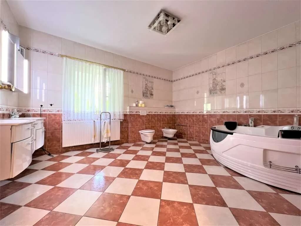 11-Zimmer-Immobilie kaufen in Wien – 954 m² – Bild 34 von 47
