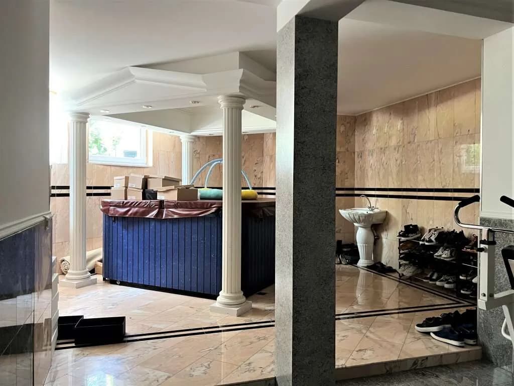 11-Zimmer-Immobilie kaufen in Wien – 954 m² – Bild 42 von 47