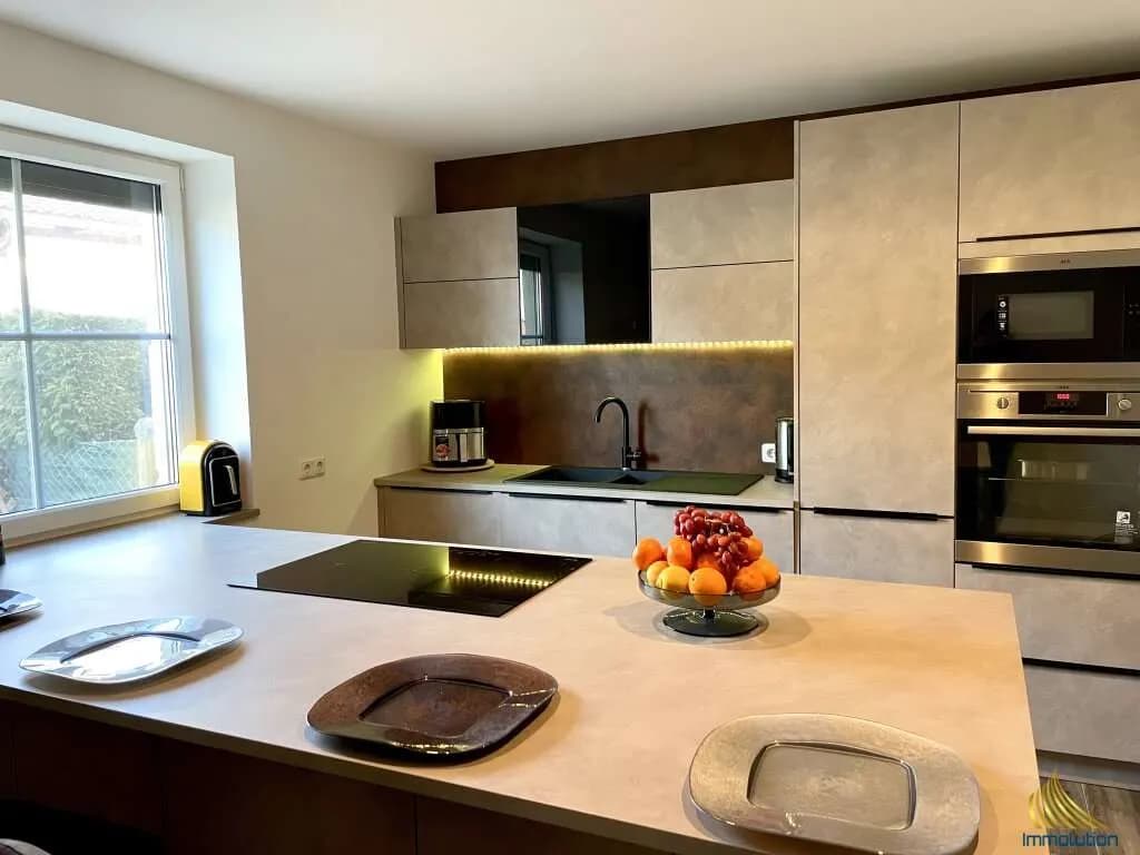 Haus kaufen in Amstetten – 238 m², € 549.000