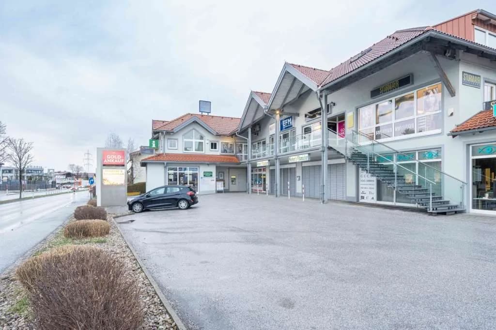 Gewerbeimmobilie mieten in Salzburg-Umgebung – 186 m², € 3.747