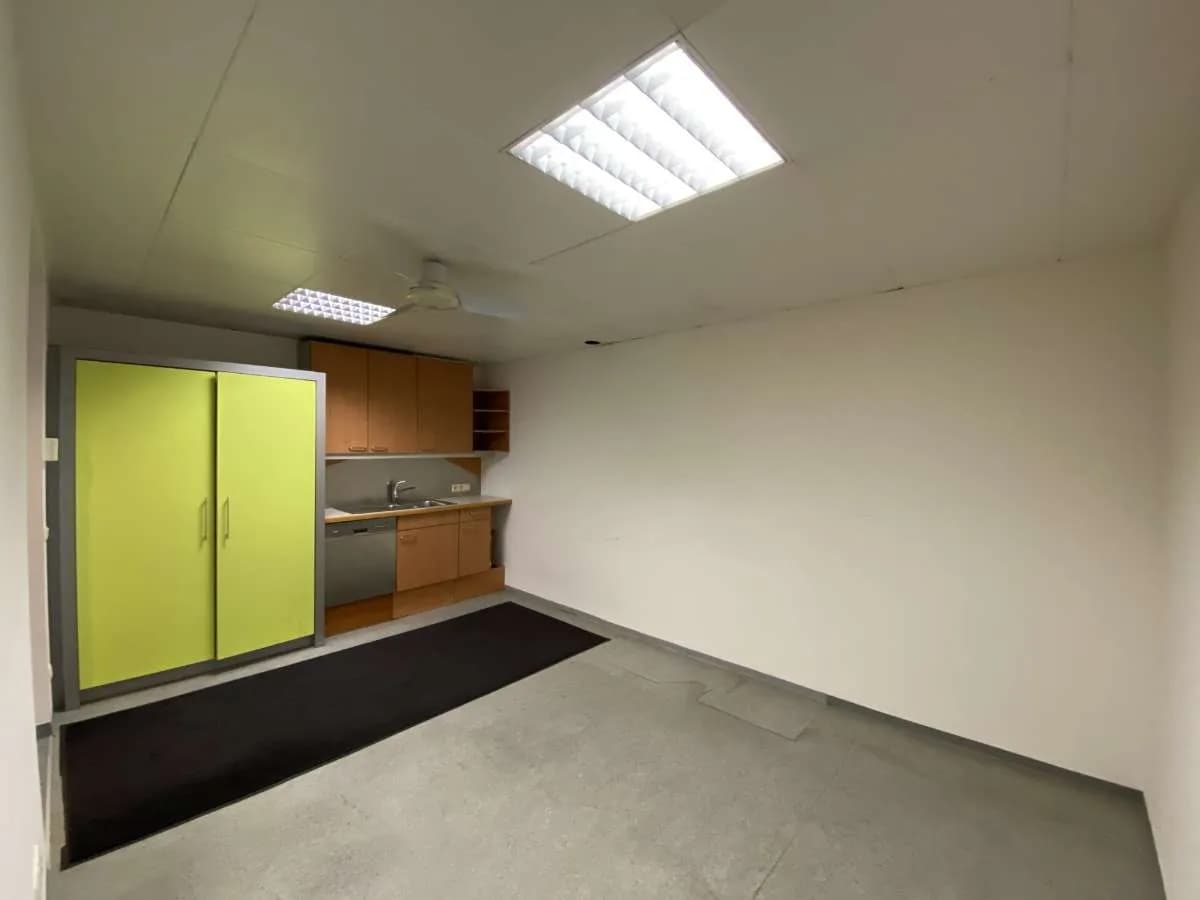 Gewerbeimmobilie mieten in Salzburg Stadt – 257 m², € 3.486 – Bild 8 von 13