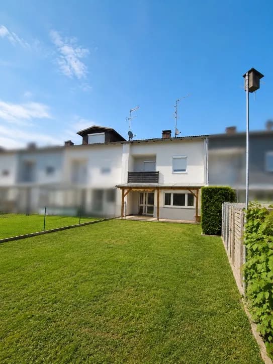 4-Zimmer-Haus kaufen in Braunau am Inn – 101 m², € 338.000 – Bild 2 von 13