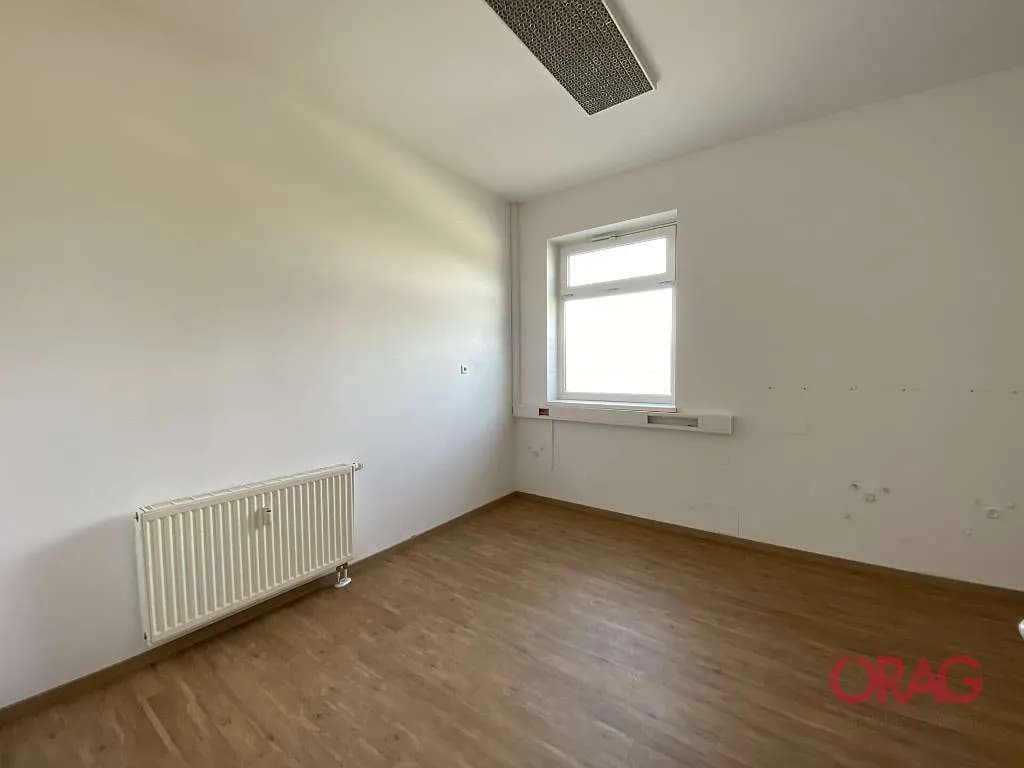 Gewerbeimmobilie mieten in Salzburg-Umgebung – 94 m², € 1.036 – Bild 3 von 10