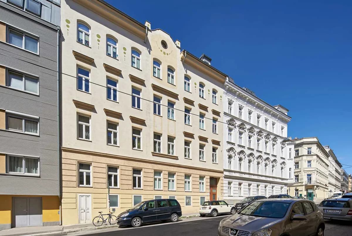 Gewerbeimmobilie kaufen in Wien – 74 m², € 52.000