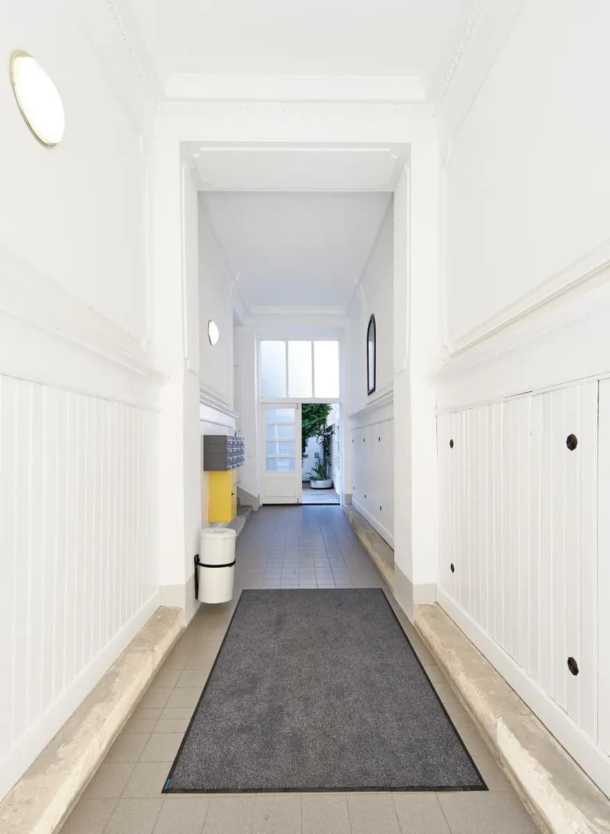 Gewerbeimmobilie kaufen in Wien – 74 m², € 52.000 – Bild 7 von 12