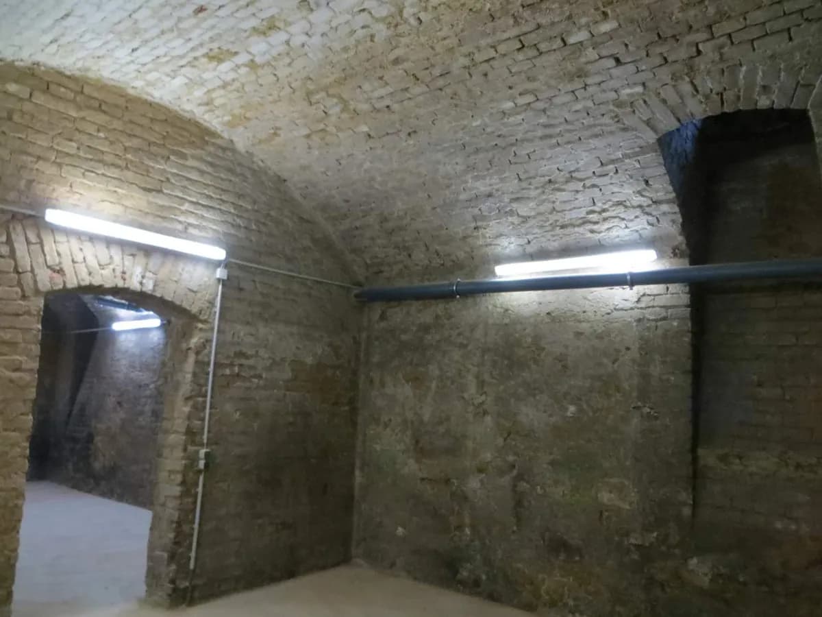 Gewerbeimmobilie kaufen in Wien – 76 m², € 49.000 – Bild 3 von 10