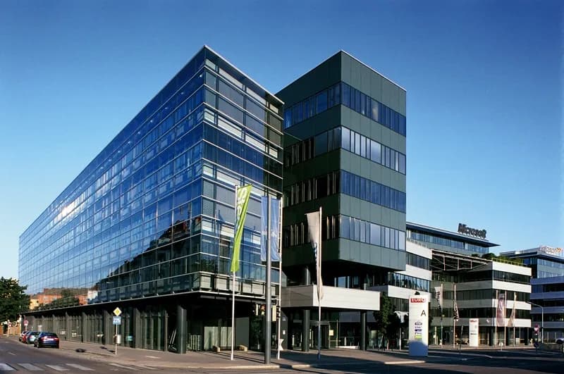 Gewerbeimmobilie mieten in Wien – 252 m², € 16