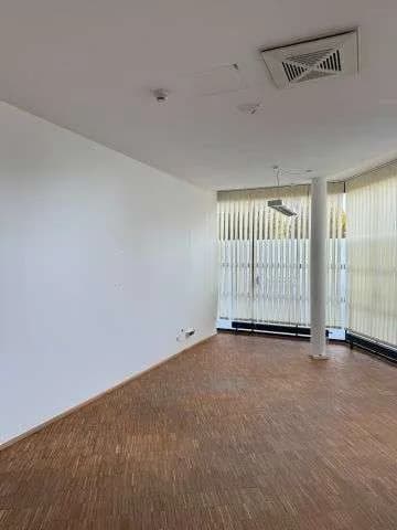 1-Zimmer-Gewerbeimmobilie mieten in Krems an der Donau – 42 m² – Bild 6 von 9