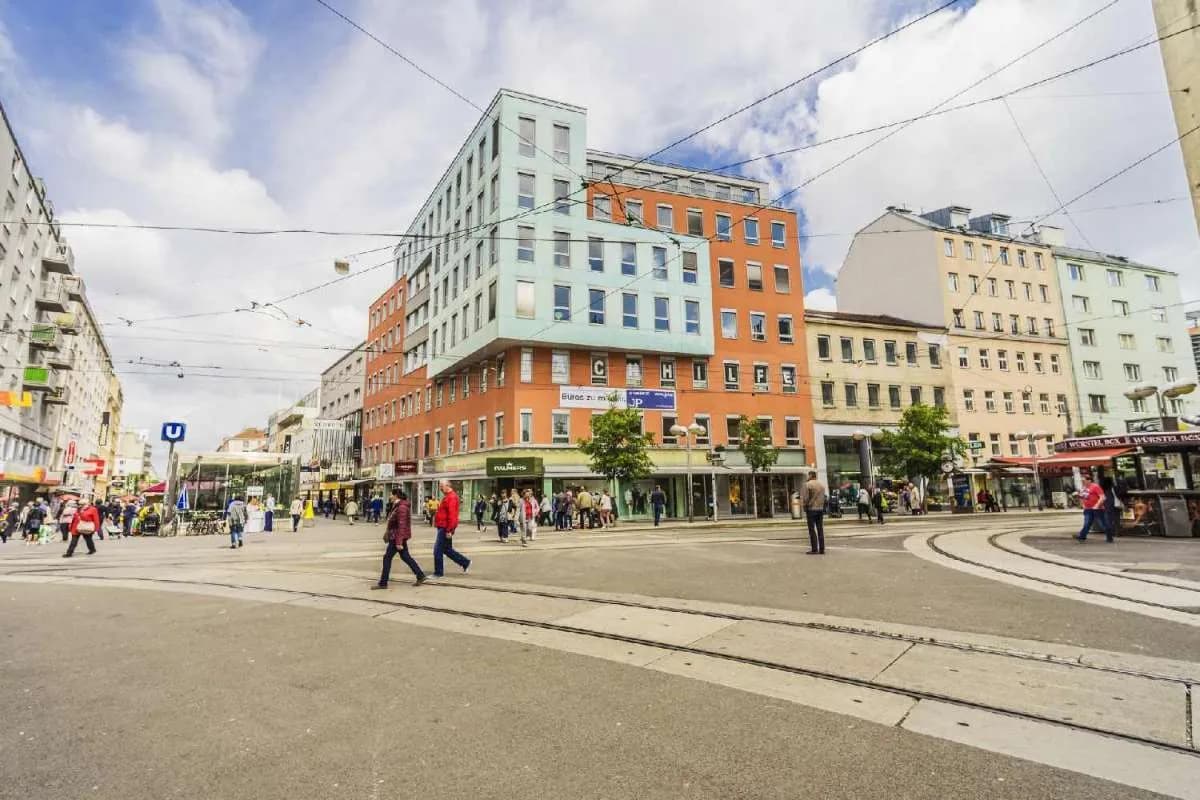 6-Zimmer-Gewerbeimmobilie mieten in Wien – 252 m², € 4.199 – Bild 6 von 19