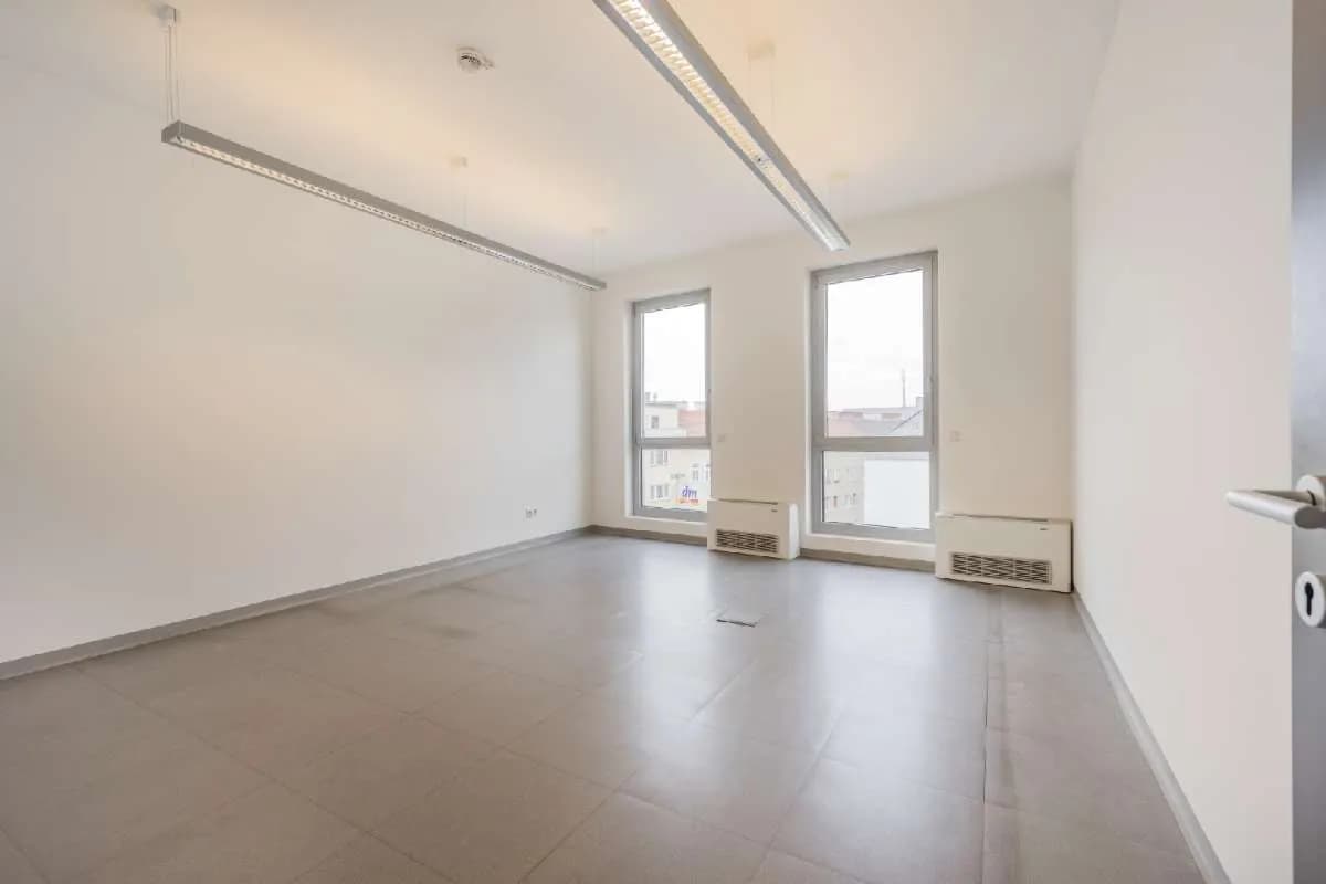 6-Zimmer-Gewerbeimmobilie mieten in Wien – 252 m², € 4.199 – Bild 9 von 19