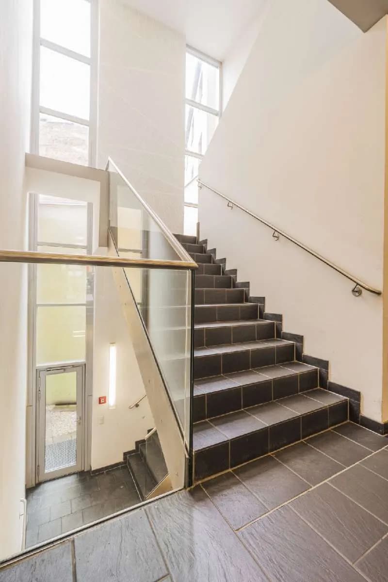 6-Zimmer-Gewerbeimmobilie mieten in Wien – 252 m², € 4.199 – Bild 16 von 19