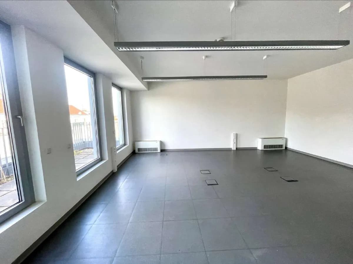 4-Zimmer-Gewerbeimmobilie mieten in Wien – 170 m², € 2.834 – Bild 5 von 12