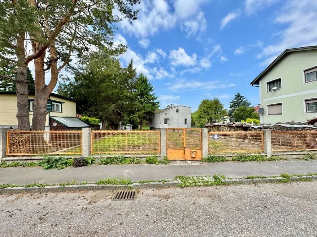 Grundstück kaufen in Korneuburg – 322 m², € 190.000
