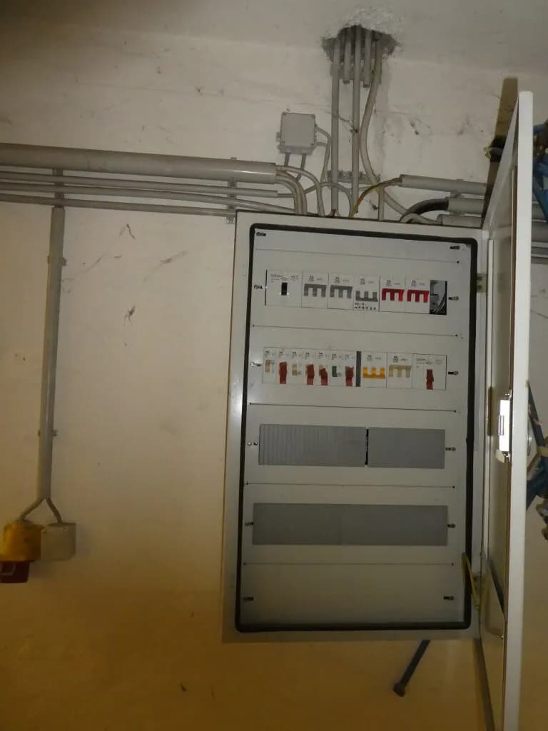 1-Zimmer-Gewerbeimmobilie mieten in Korneuburg – 208 m², € 600 – Bild 6 von 13