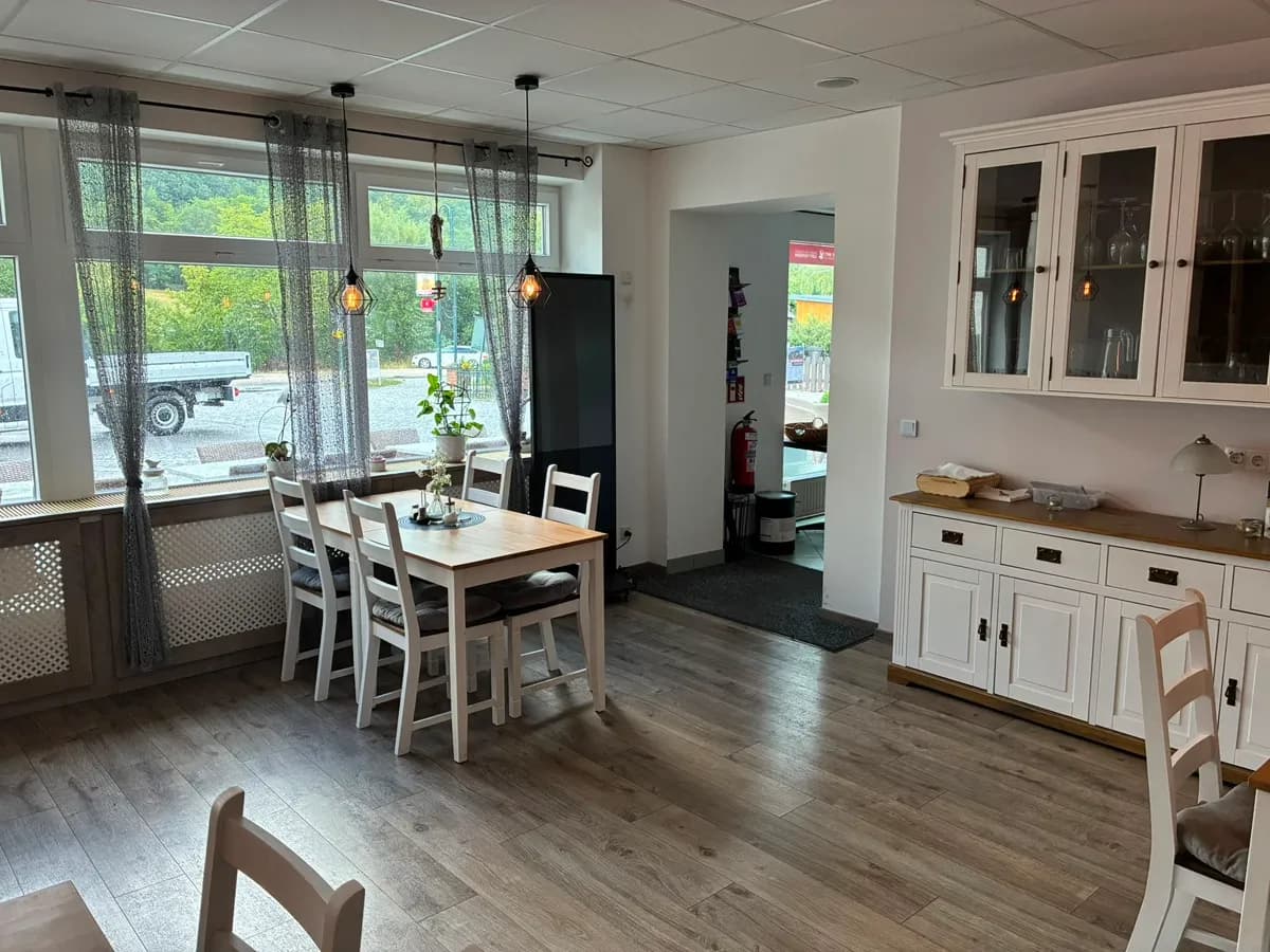 Gewerbeimmobilie mieten in Baden – 133 m², € 850 – Bild 9 von 17
