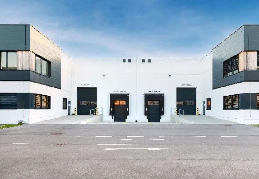 Gewerbeimmobilie mieten in Wien – 1 769 m², € 10 – Bild 3 von 11