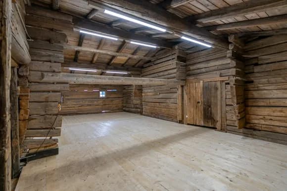 Immobilie mieten in Kitzbühel – 70 m², € 420 – Bild 2 von 4