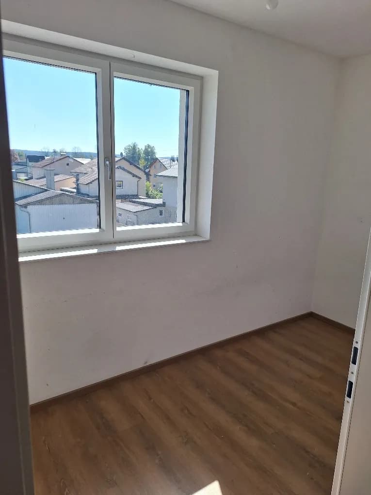 4-Zimmer-Wohnung mieten in Braunau am Inn – 84 m², € 1.198 – Bild 7 von 14