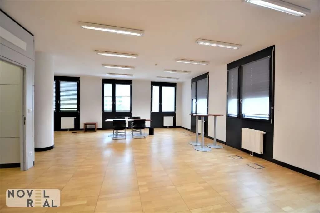 Gewerbeimmobilie mieten in Wien – 879 m², € 15.778 – Bild 1 von 32