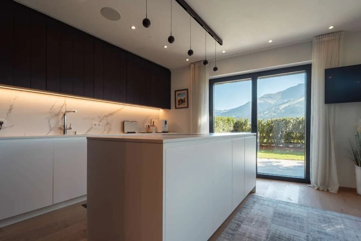 3-Zimmer-Wohnung kaufen in Kitzbühel – 145 m², € 2.400.000 – Bild 1 von 15