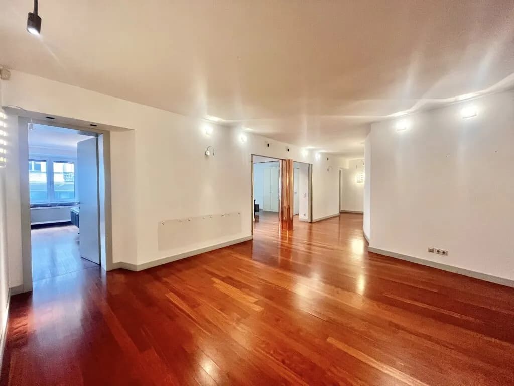 5-Zimmer-Gewerbeimmobilie mieten in Wien – 263 m², € 5.743 – Bild 3 von 18