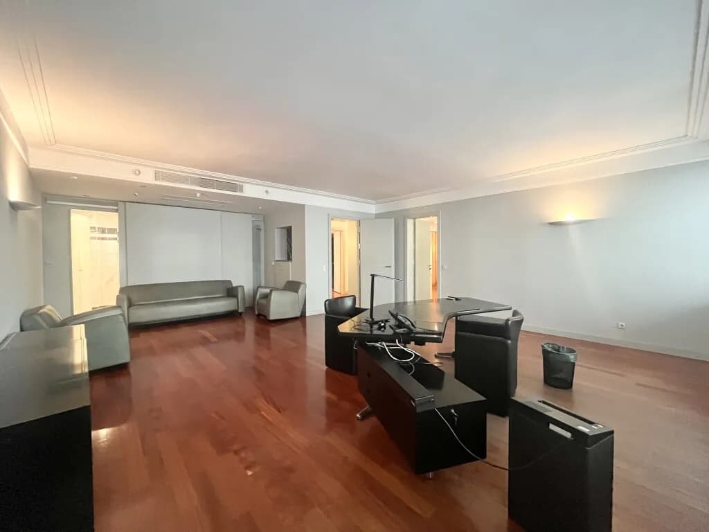 5-Zimmer-Gewerbeimmobilie mieten in Wien – 263 m², € 5.743 – Bild 9 von 18