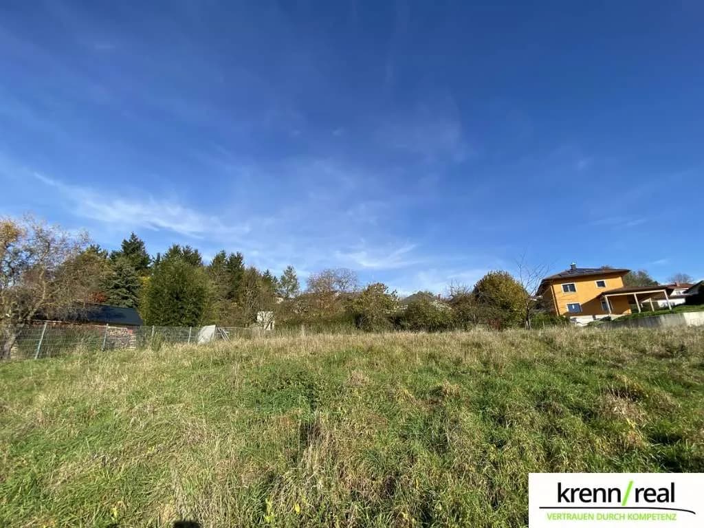 Grundstück kaufen in Amstetten – 1 670 m², € 266.000 – Bild 2 von 5