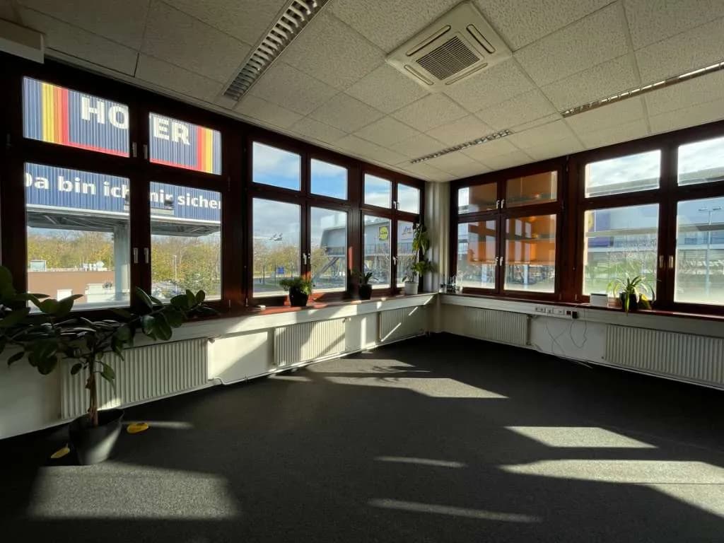 Gewerbeimmobilie mieten in Wien – 456 m², € 13 – Bild 11 von 14